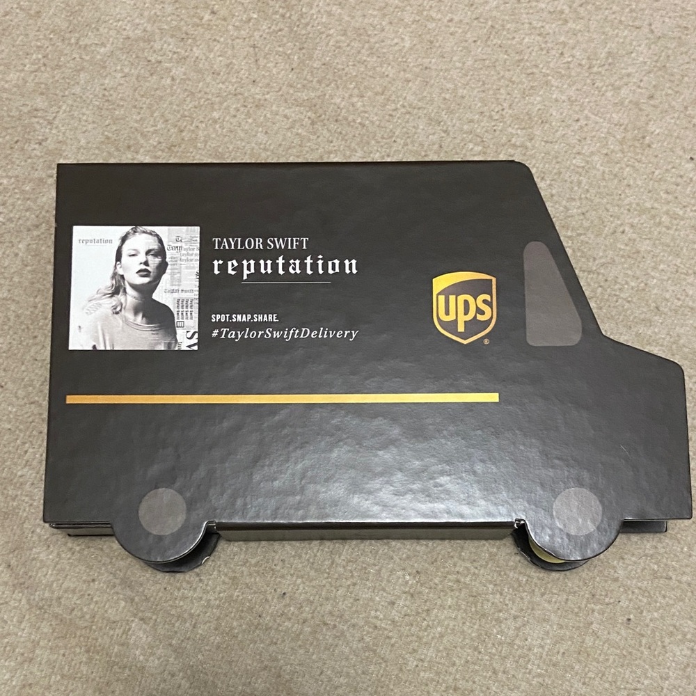 Rare Taylor Swift Reputation UPS Collector’s Limited Edition NIB